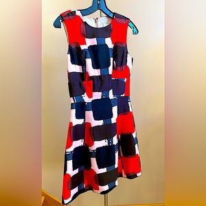 Kate Spade
Printed Formal Dress. Size 2